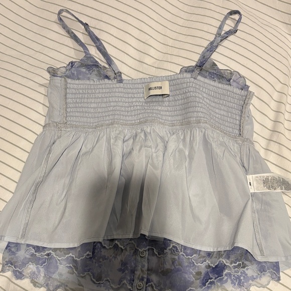 Hollister Women's Lavender Floral Camisole - Picture 6 of 7